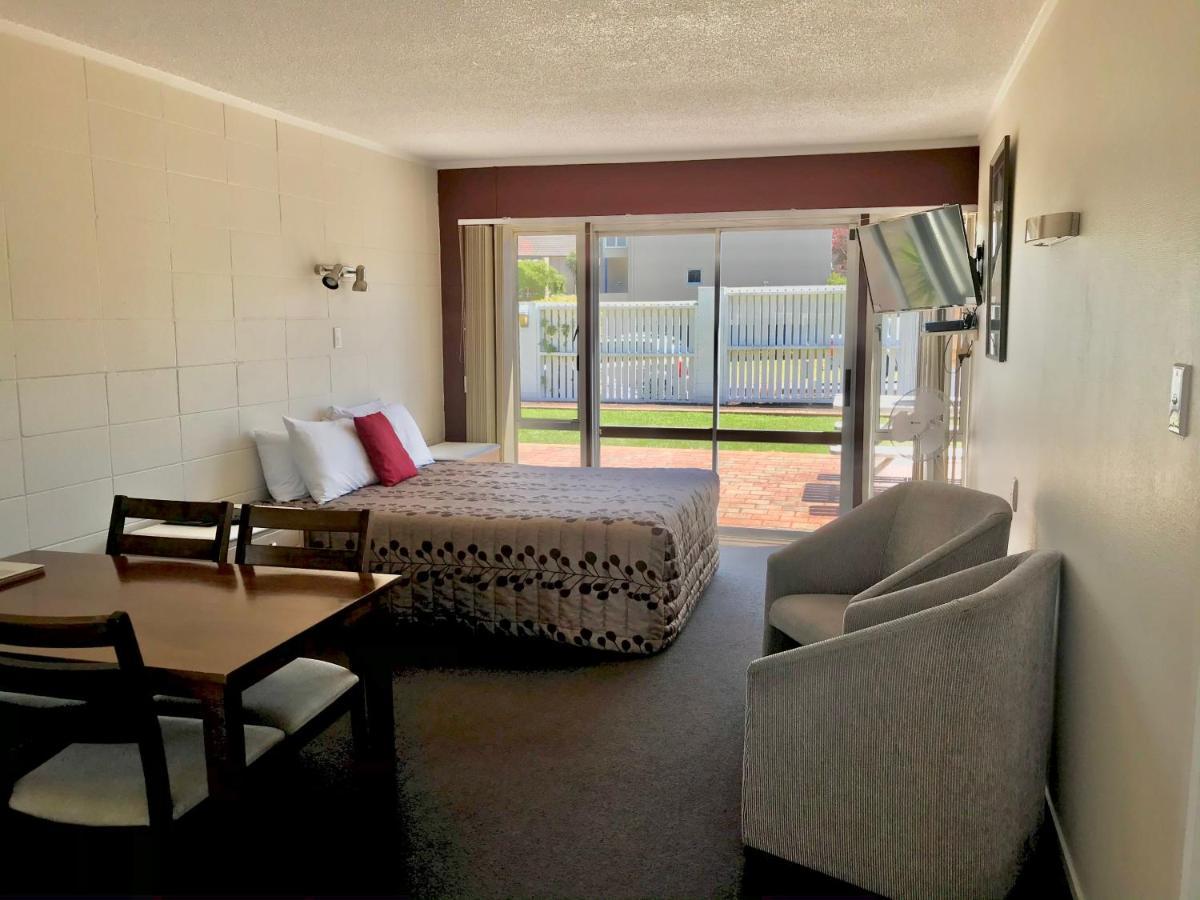 Tui Oaks Motel Lac Lac Taupo Extérieur photo
