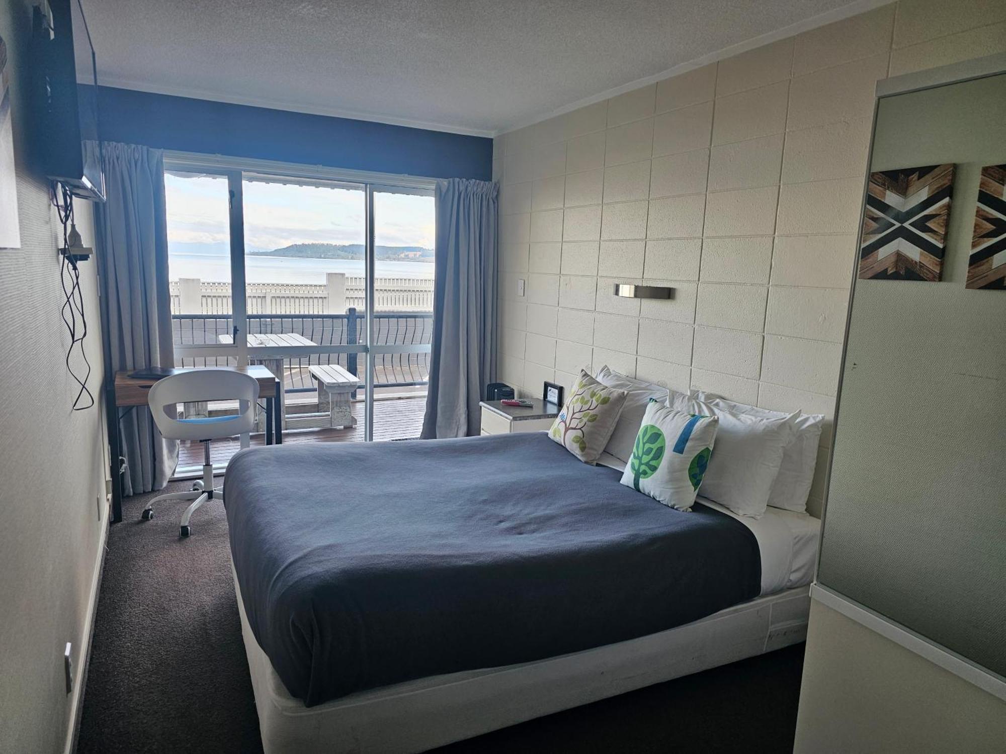 Tui Oaks Motel Lac Lac Taupo Extérieur photo