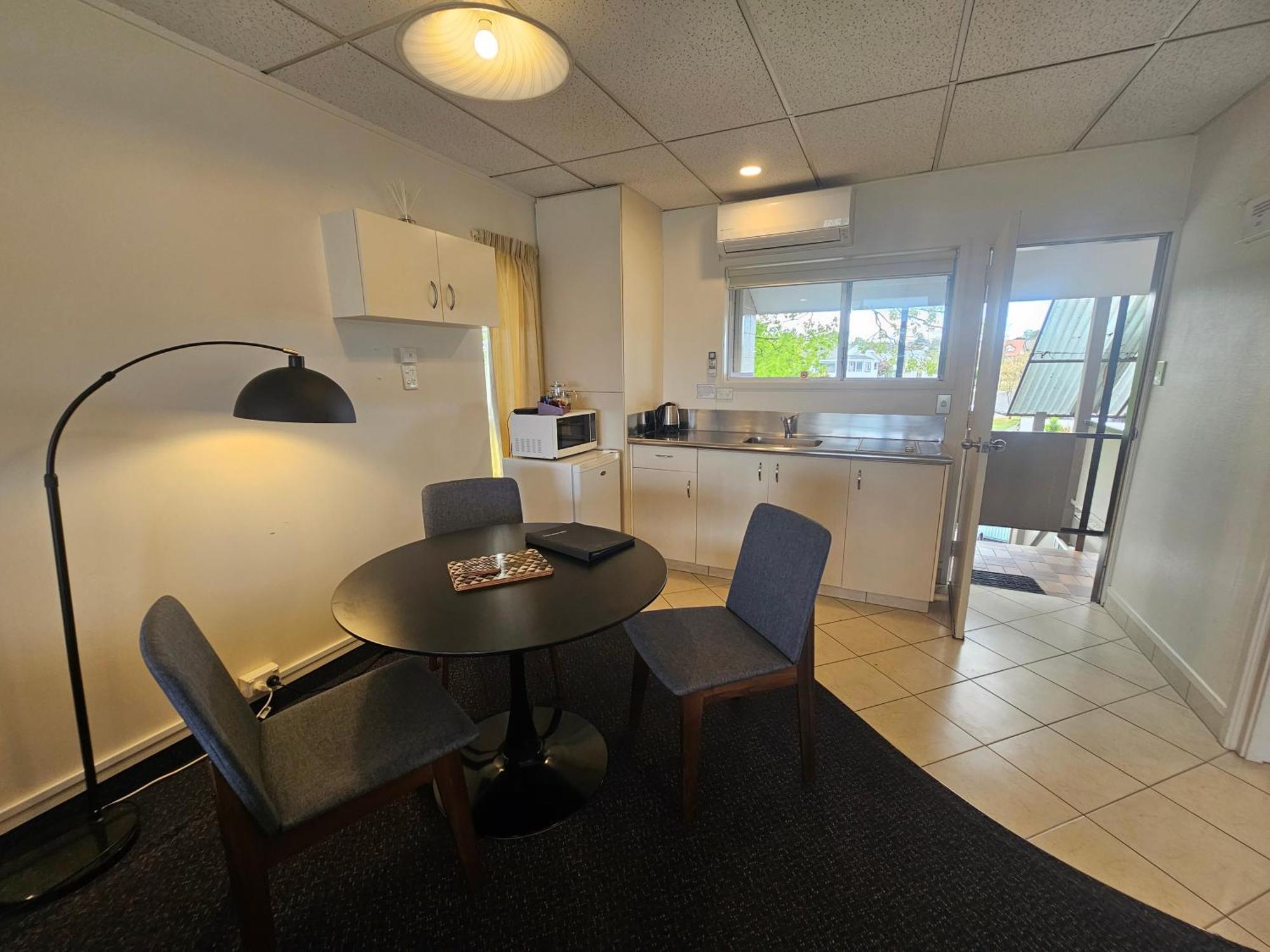 Tui Oaks Motel Lac Lac Taupo Extérieur photo