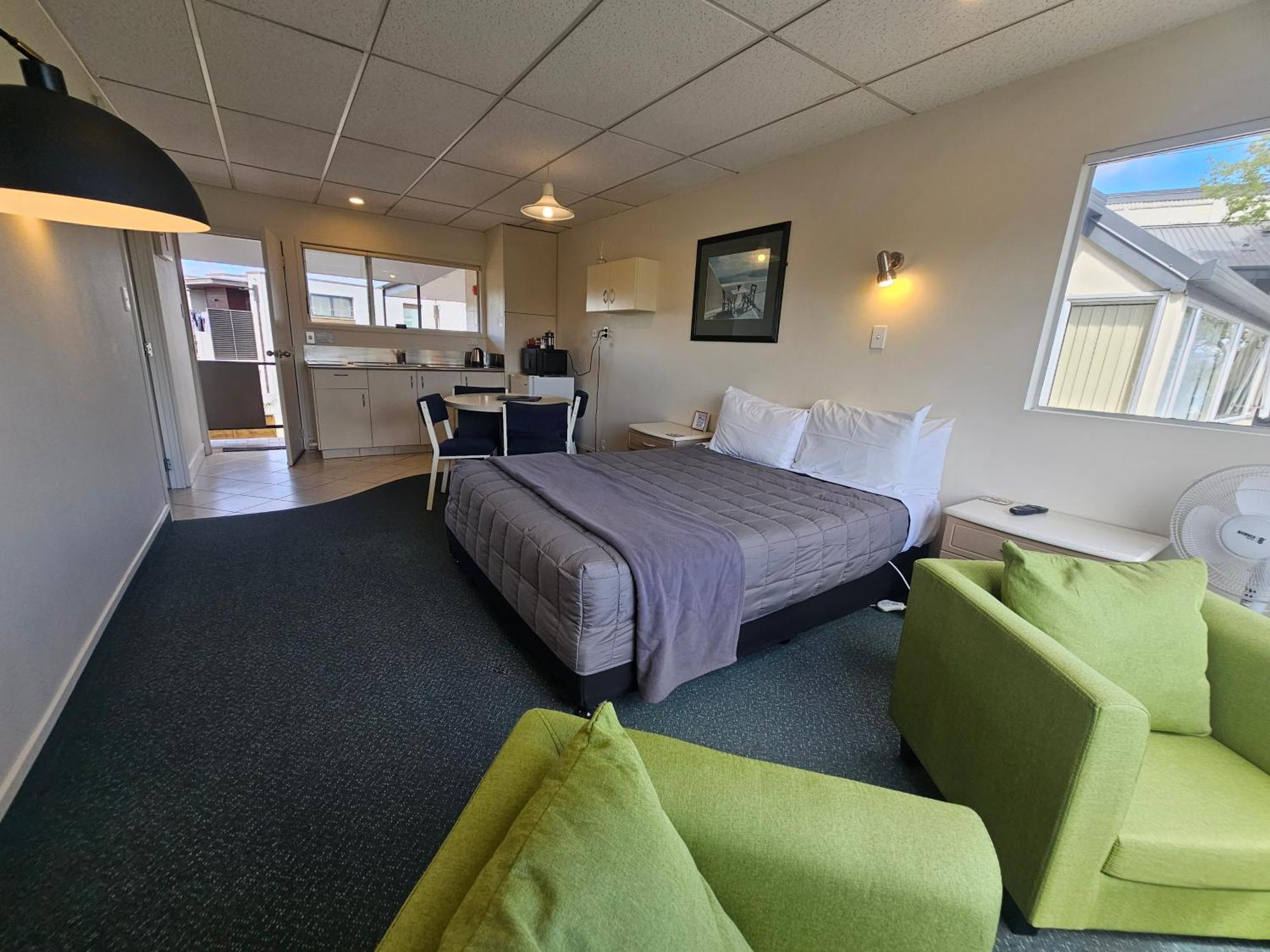 Tui Oaks Motel Lac Lac Taupo Extérieur photo