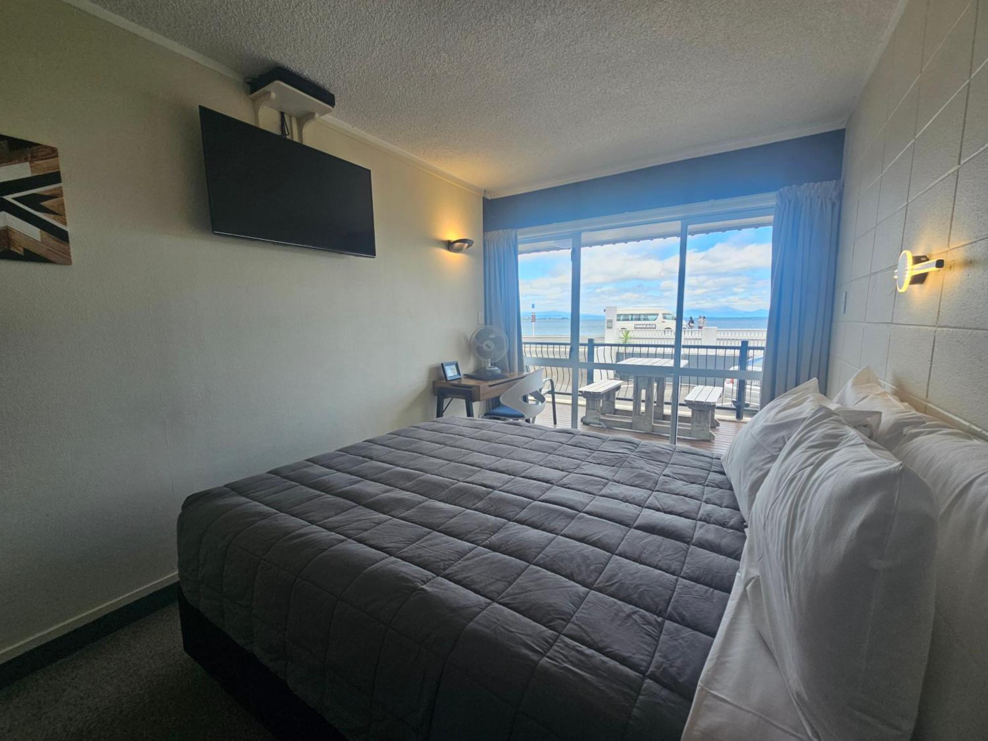 Tui Oaks Motel Lac Lac Taupo Extérieur photo